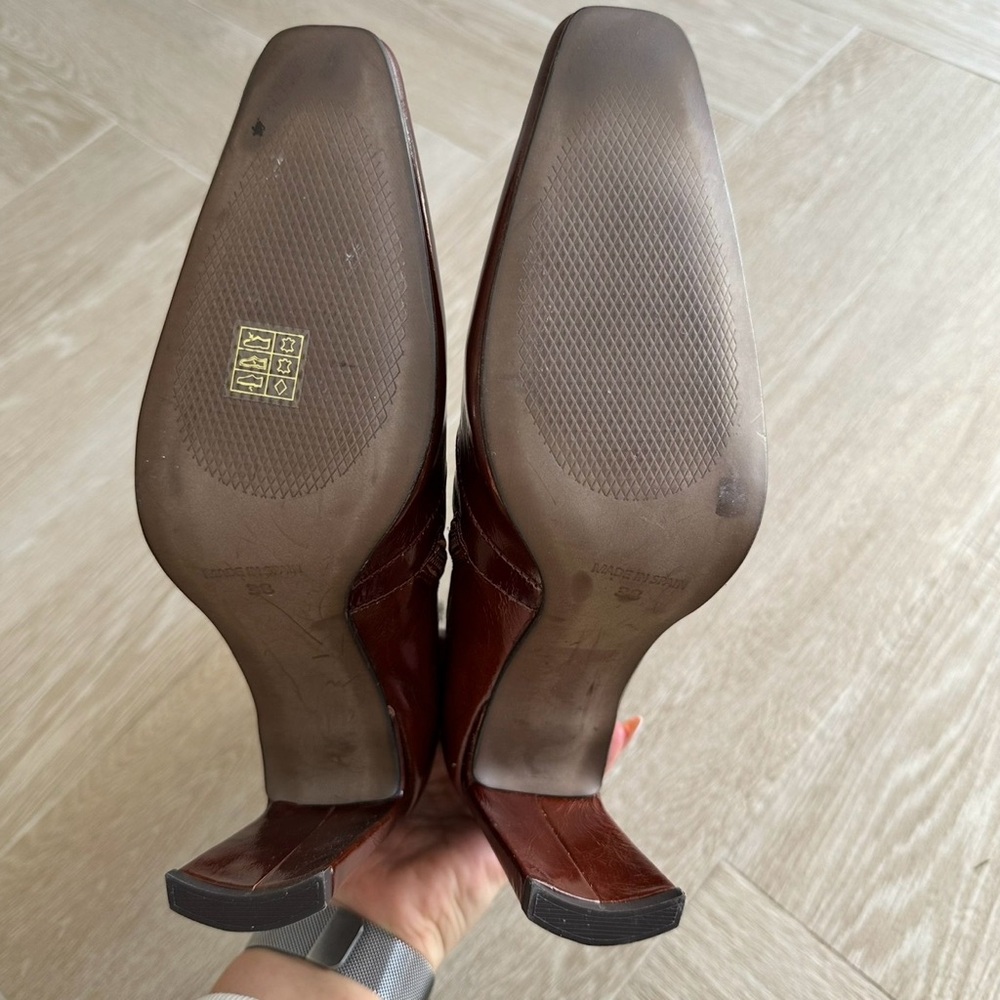 L’Intervalle Leather Square-Toe Heeled Ankle Boots | Made in Spain | Size 38 - Picture 4 of 9